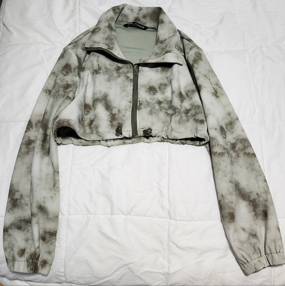 Zara cropped green jacket